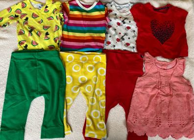 Girl's 3-6 month clothing bundle