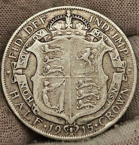 Great Britain Silver 1915 Half Crown King George V