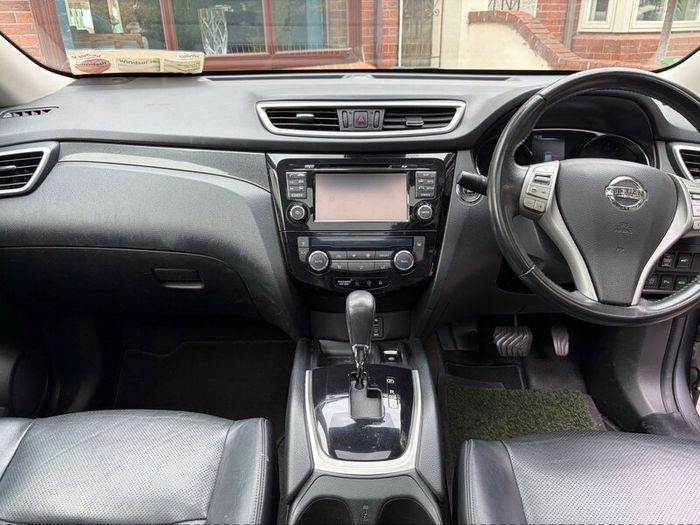 Nissan X-Trail 2015