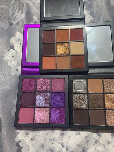 Huda beauty obsession eyeshadow palettes