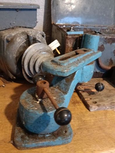 Arundel J4 Professional Lathe