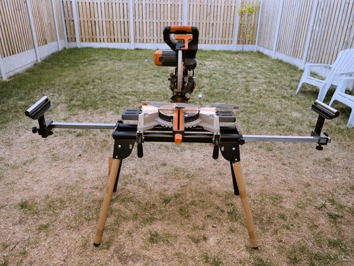 Evolution R255SMS-DB 255mm Double Bevel Sliding Mitre Saw + Evolution Stand