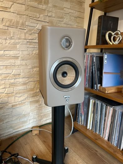Focal Kanta 1