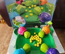 Hungry Turtles Game