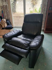 Reclining leather armchair