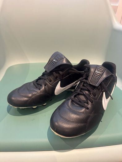 nike premier football boots