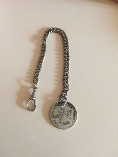 Rare Tail Waggers Chain