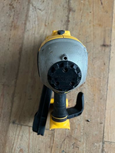 Framing Nail Gun DEWALT DCN690 For Parts