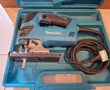 Makita 4350CT Jigsaw 240v