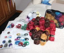 Tinsel Yarn 30 Balls includes 4 Patterns and bag of opened tinsel yarns only 40 euro
