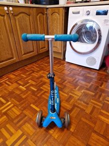 Mini micro scooter 3 in 1 & helmet