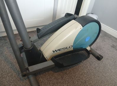 Cross Trainer