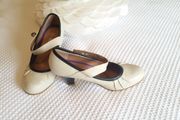 Mystify Cream Ladies Shoes - Size 4