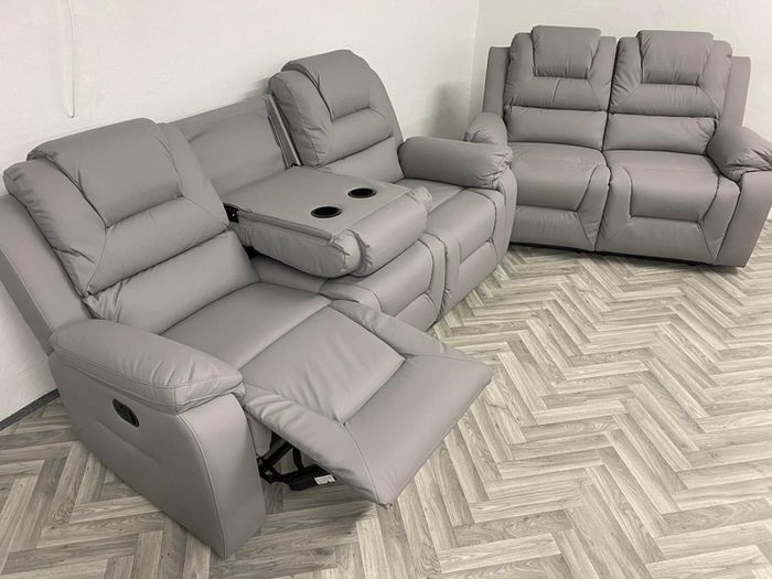 Axel Manual Leather Recliner Sofa Set