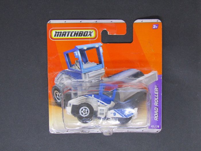 MATCHBOX 2011 Road Roller, Blue and White Body Hot Wheels 43/75 Mattel Diecast Brand New Factory Sealed