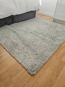 Free grey rug