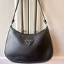 Black shoulder bag Image 2