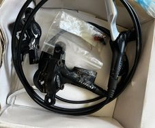 Avid Juicy brake set + Avid bleed kit + extra Quad front brake
