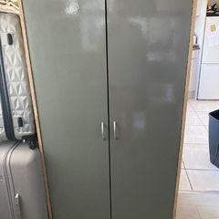 wardrobe