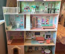 Lillie's Wooden Doll House