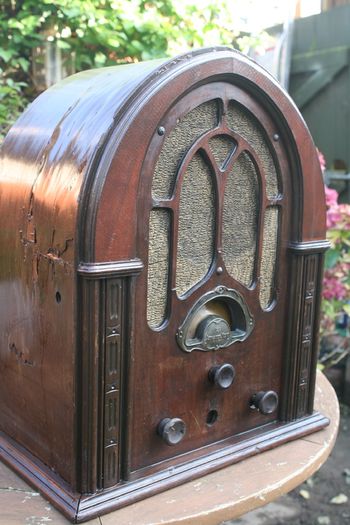 Genuine Antique Cathedral Radio Atwater Kent