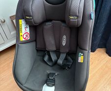 baby's car seat