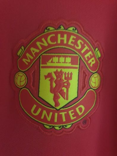 Manchester united 2014/2015 home football jersey shirt  Size M medium NIKE dri-fit chevrolet Man U