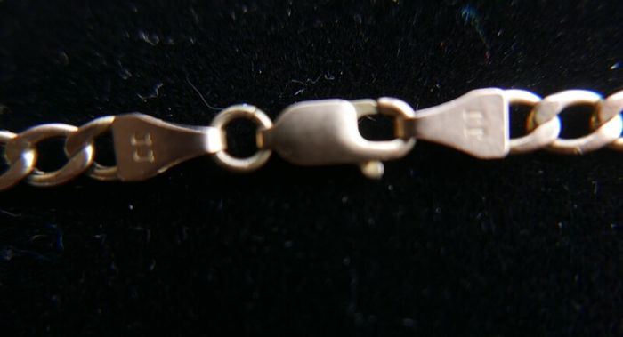 Vintage Solid Gold Curb Link Necklace in 9Ct Gold 375 - 18,5 inch  -  5,35g