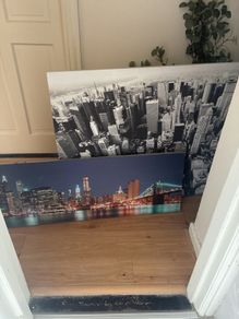 2 very large Manhattan pictures. One lights up