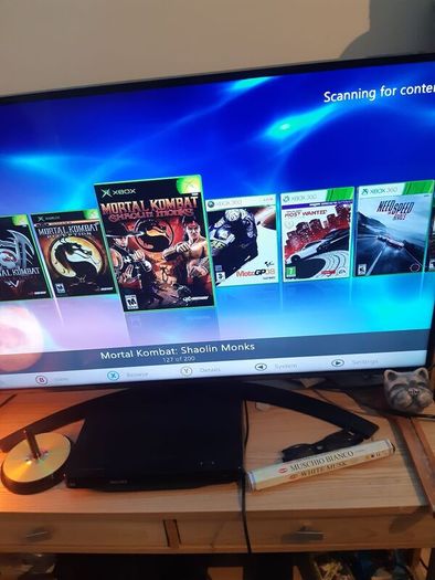 Xbox 360 Slim 1TB RGH Modded With 100s Of Games