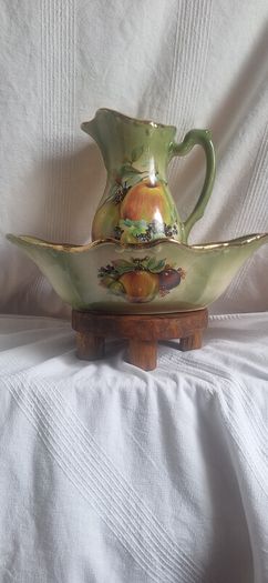 Vintage Staffordshire Ironstone Pitcher & Wash basin set.