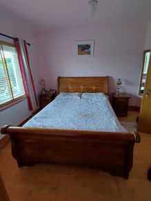 king size bed, lockers and chest of drawers for sale