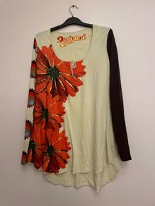 Brand new Desigual top