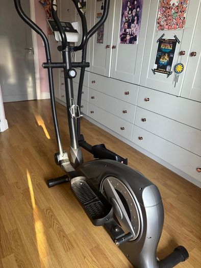 Eliptical Cross Trainer