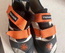 Climbing shoes x2 (sportiva and tenaya)