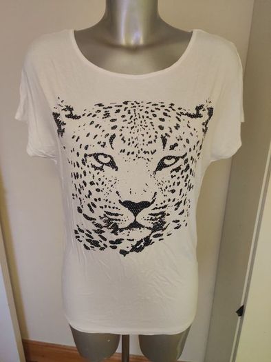 Cream tiger top size UK12 EU40 Postage included