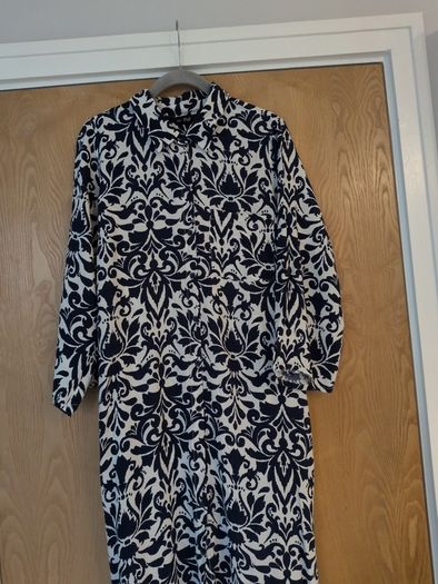 F&F Navy & White Dress.  S. 14. New- No Tag.