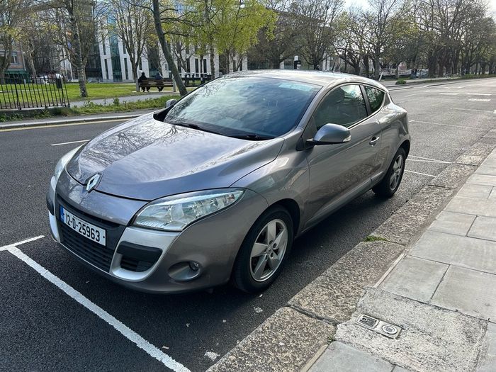 2012 Renault Megane Coupe