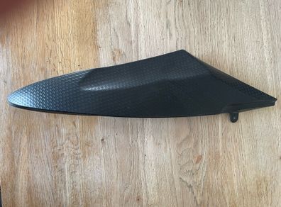 Yamaha R6 side panel