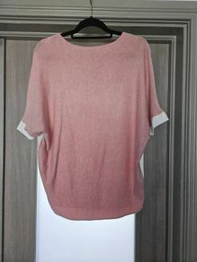 Pink and white top