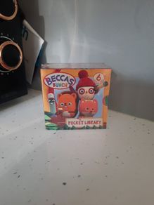 beccas bunch pocket libary