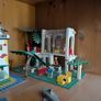 Vintage LEGO Collection - Pirates, Police, Town & Racing Image 5