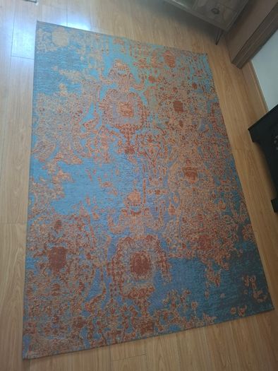 Rug