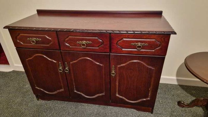 Sideboard