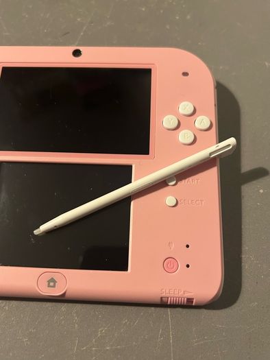 Nintendo 2DS Boxed