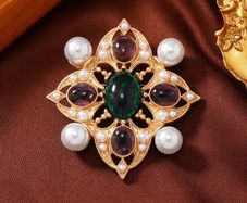 Vintage Style Emerald Faux Pearl Brooch