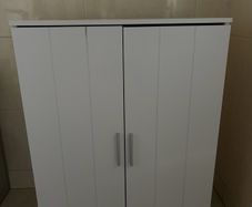 white 2 door cabinet