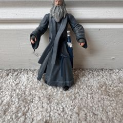 The Hobbit Gandalf The Grey Action Figure 2012 approx.10.5 cm. Used Please see photos