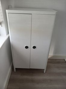 children's wardrobe
