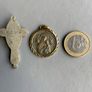 Pope John Paul II medal and Cross Image 3